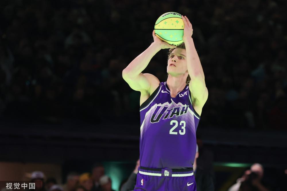 某职业球队 某职业球队